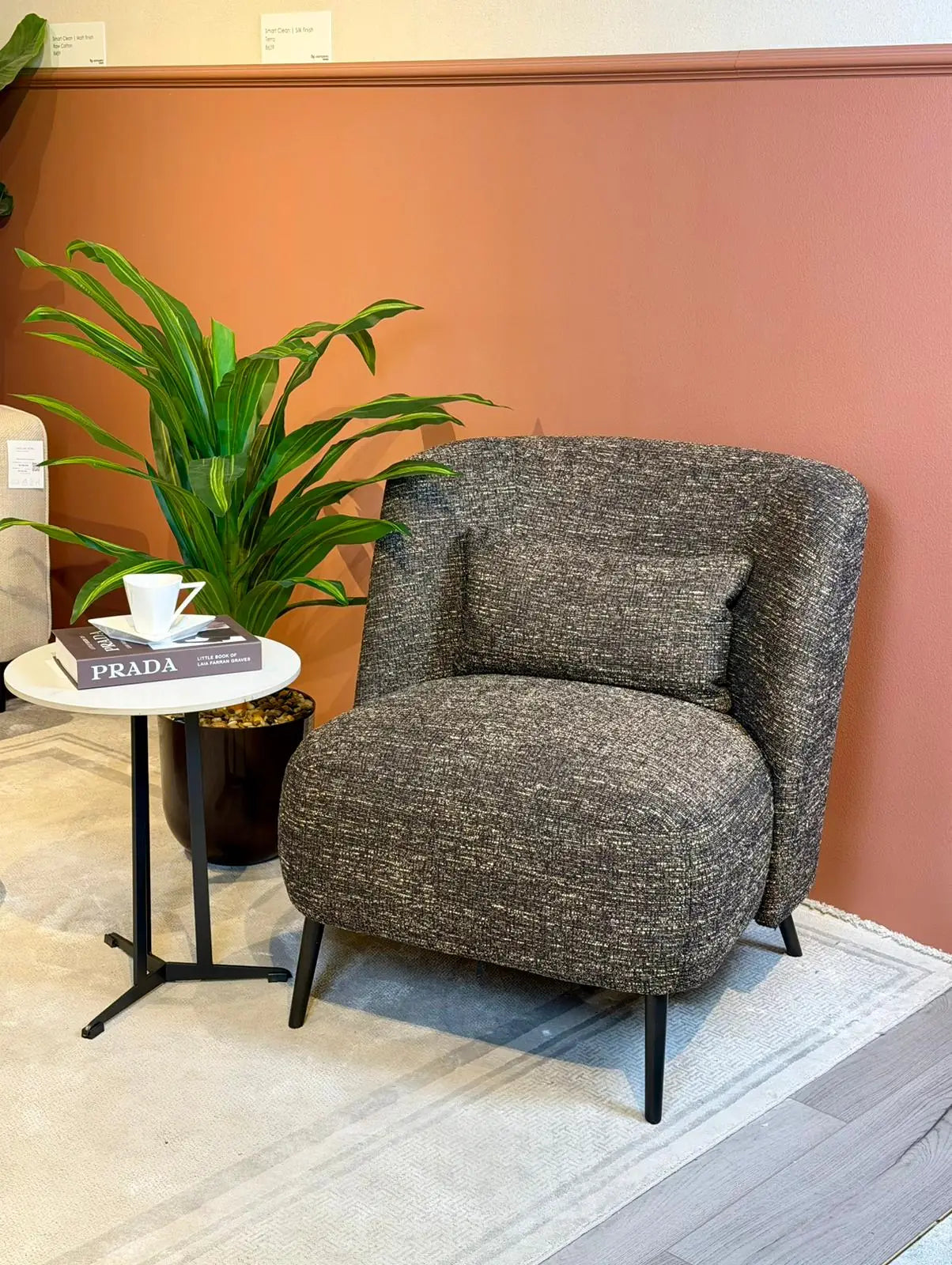 MSD-FUR-AC-YS172-001