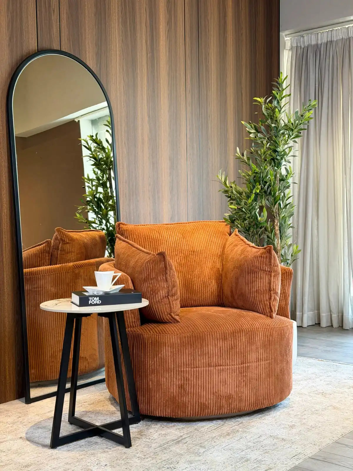 MSD-FUR-ARM-1570-ORANGE